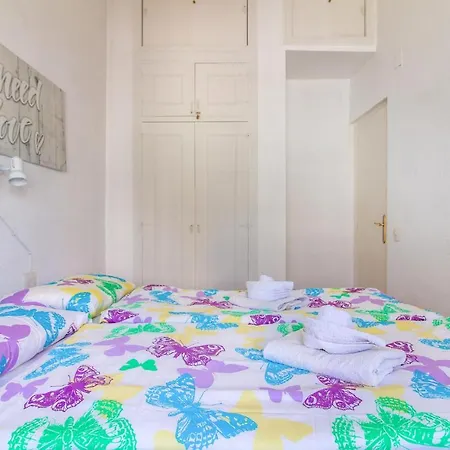 Holiday home Stunning In With Wifi