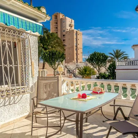 Holiday home Stunning In With Wifi *
